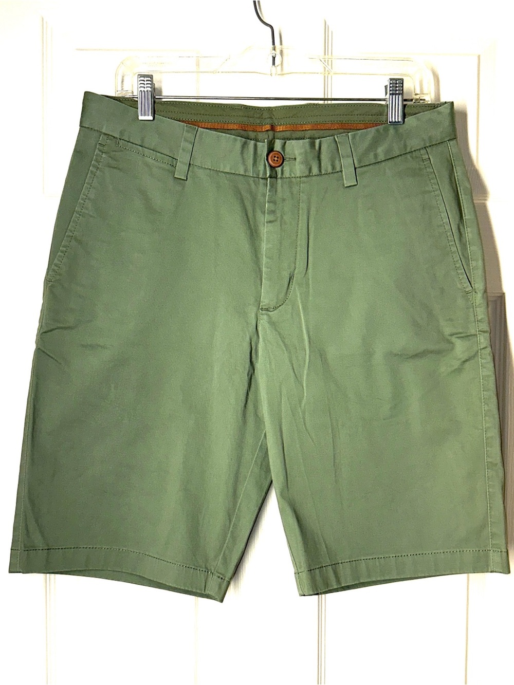 NWOT Tommy Bahama Olive Green Cotton Flat-Front Shorts